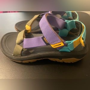 teva HURRICANE XLT2 in bright retro multi